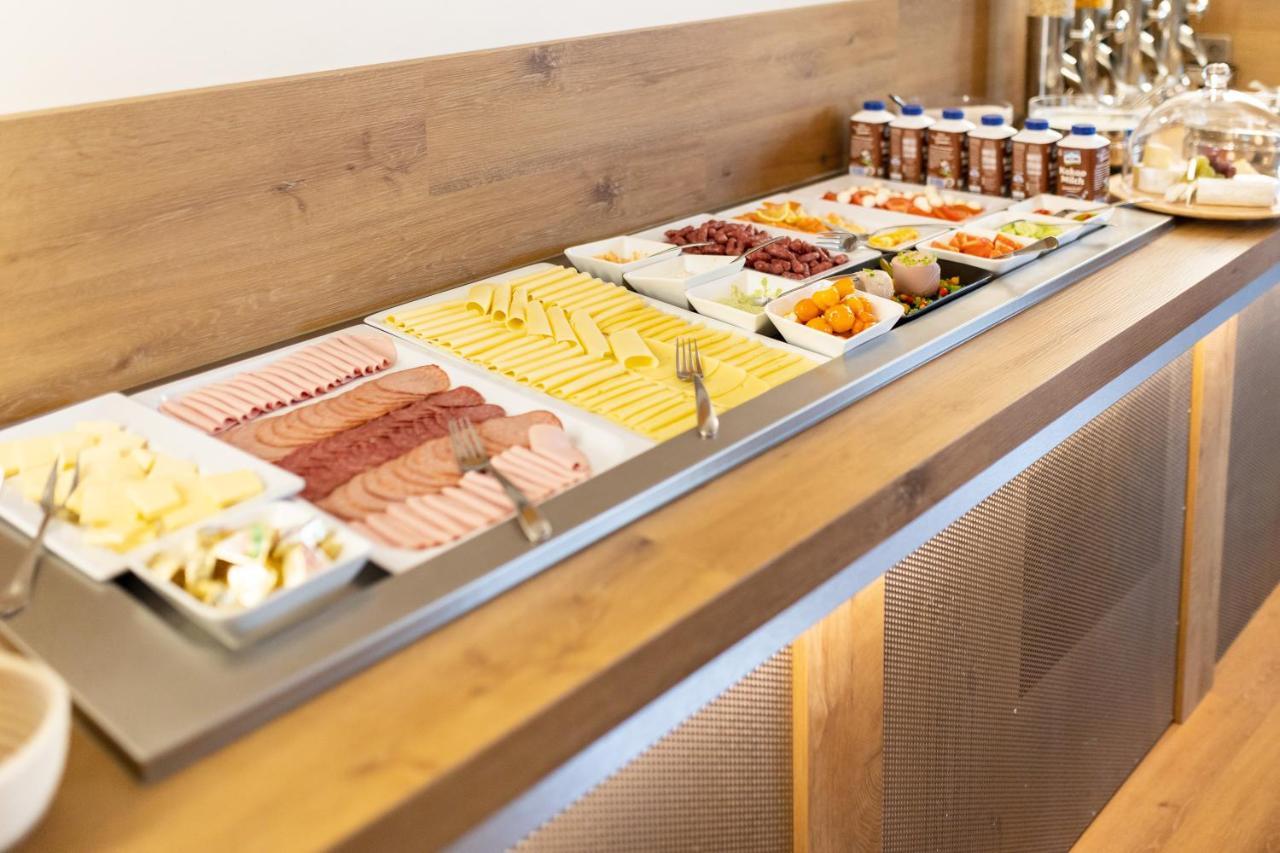 Das Reinisch Hotel - Near Vienna Airport Schwechat Εξωτερικό φωτογραφία
