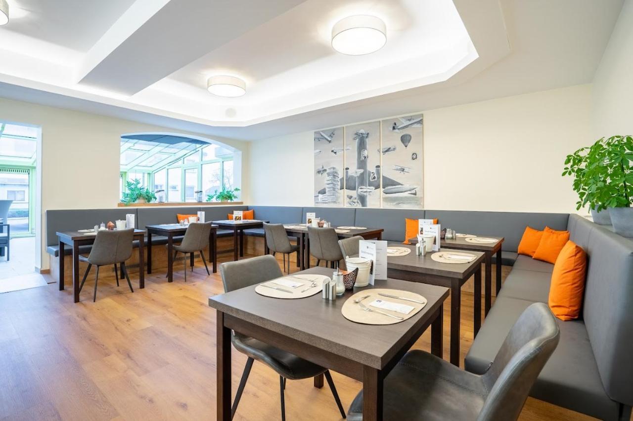 Das Reinisch Hotel - Near Vienna Airport Schwechat Εξωτερικό φωτογραφία