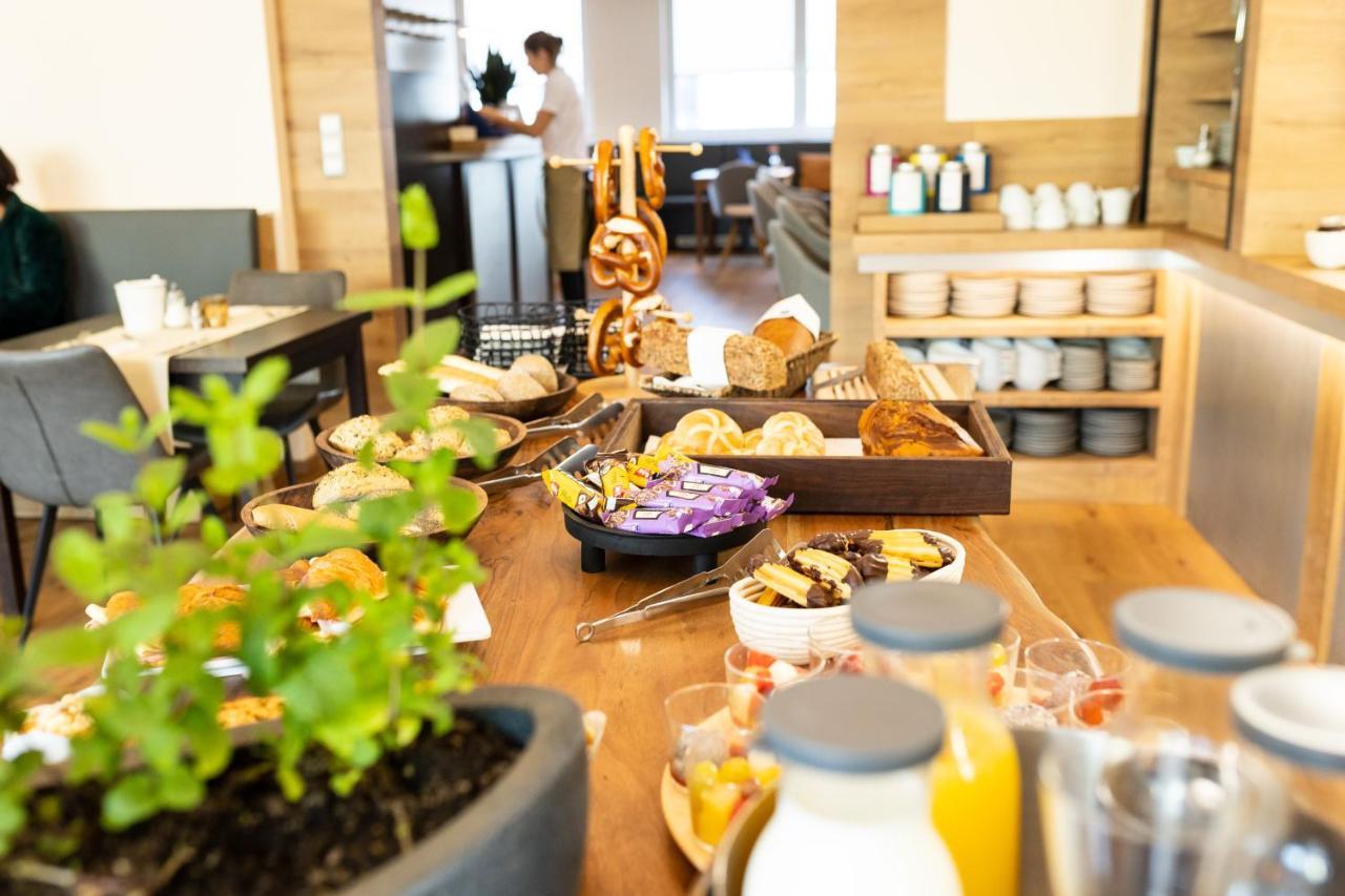 Das Reinisch Hotel - Near Vienna Airport Schwechat Εξωτερικό φωτογραφία
