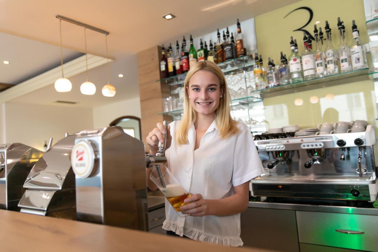 Das Reinisch Hotel - Near Vienna Airport Schwechat Εξωτερικό φωτογραφία